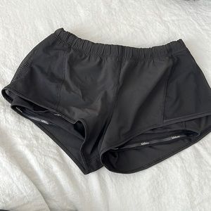 Lululemon Black shorts with built in pocket
